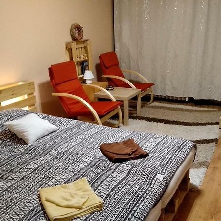 Gesztenyes Apartman ミシュコルツ エクステリア 写真