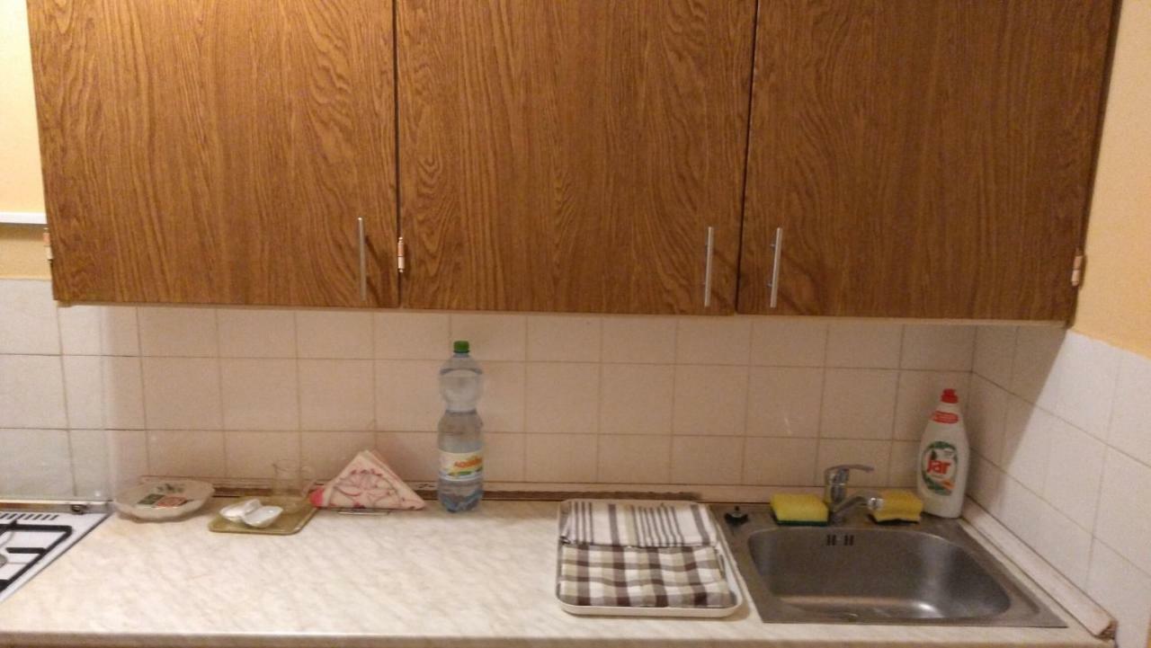 Gesztenyes Apartman ミシュコルツ エクステリア 写真