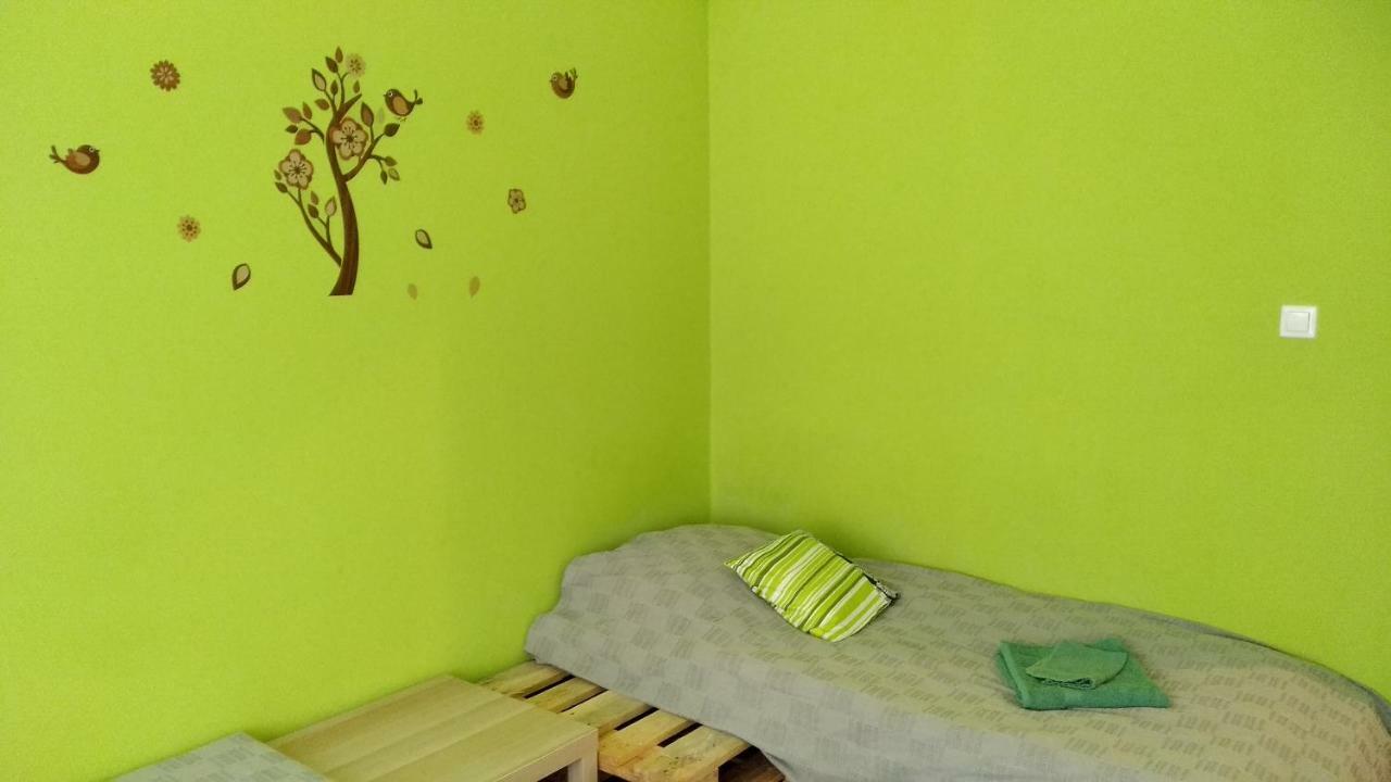Gesztenyes Apartman ミシュコルツ エクステリア 写真