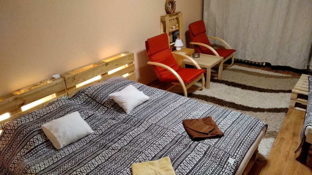 Gesztenyes Apartman ミシュコルツ エクステリア 写真